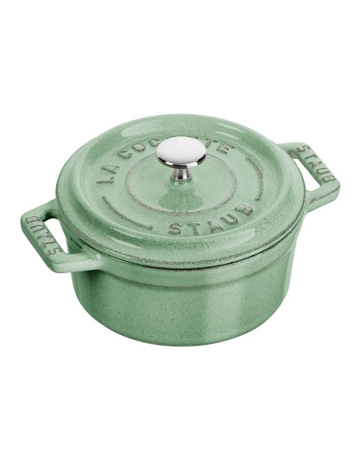 Staub Round Cocotte 20cm in Sage Green