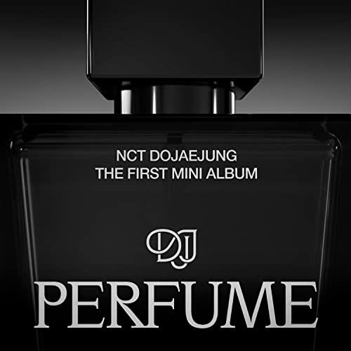 Perfume - Digipak Version - incl. Booklet, Poster + Photocard