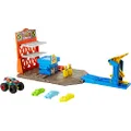 Hot Wheels Monster Trucks, Playset with 1:64 Scale Demo Derby and 3 Crushable Toy Cars, Blast Station​​​