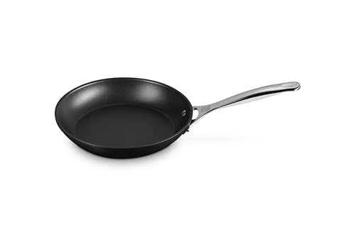 Le Creuset Toughened Nonstick PRO Fry Pan, 9.5"