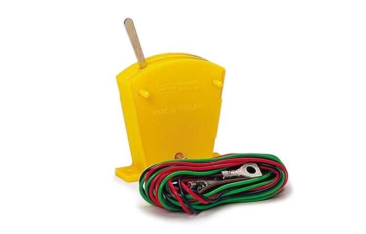 Two-Way Lever Switch 'on-n' - 00 Gauge