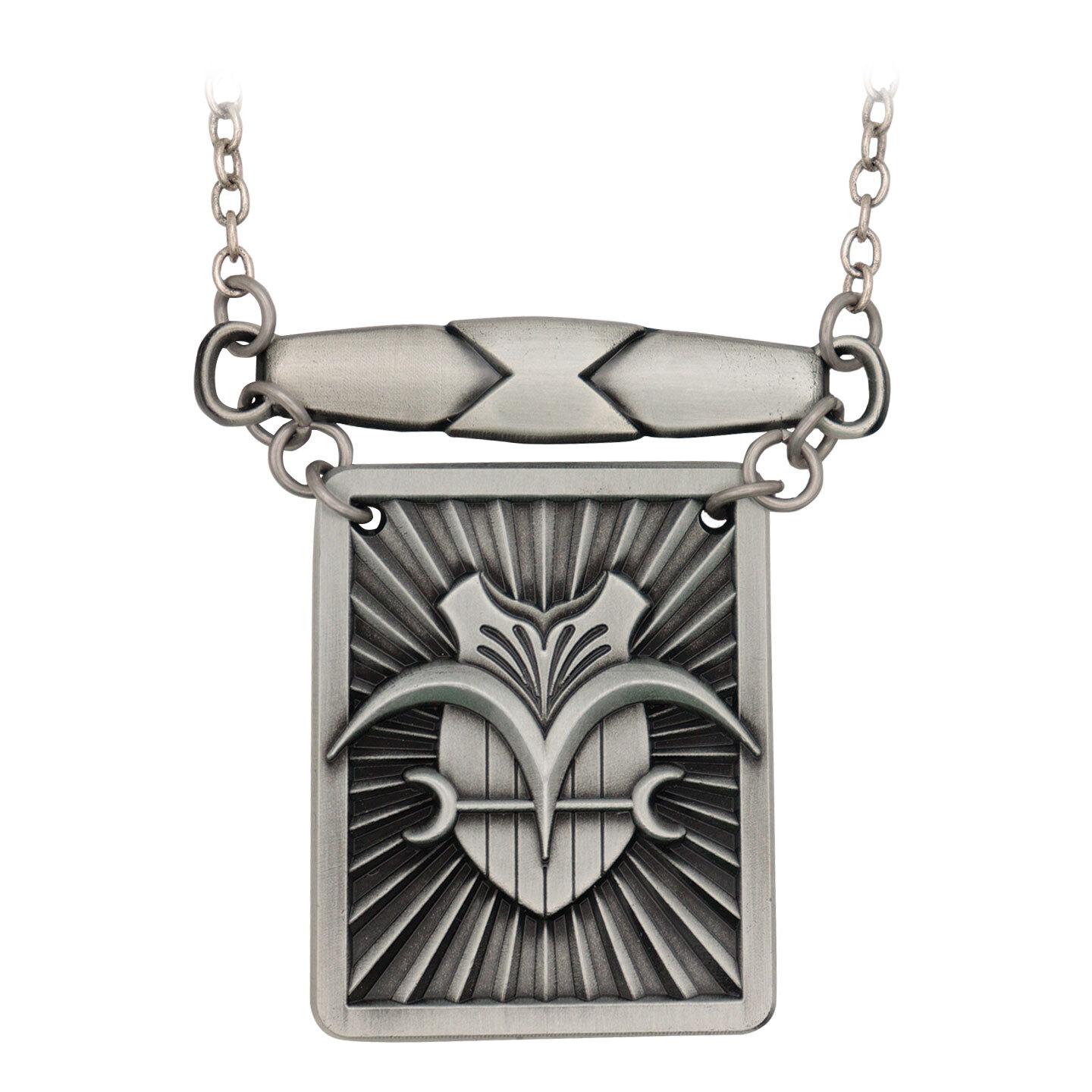 One Piece: Garp's Cloak Fastening - Necklace