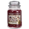 Yankee Candle Scented Candle | Merry Berry Large Jar Candle | Burn Time: up to 150 Hours
