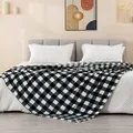 BEDELITE Fleece Throw Blanket Queen Size for Couch Sofa Bed, Buffalo Plaid Decor Black and White Checkered Blanket, Cozy Fuzzy Soft Lightweight Warm Blankets for Winter and Spring
