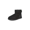 UGG Men's Classic Mini Winter Boot black Size: 11 D(M) US