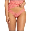 hanky panky Women's Signature Lace Low Rise Thong, Peachy Keen, Pink, One Size, Peachy Keen, One Size