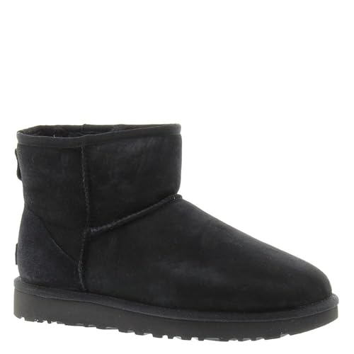 UGG Women's Classic ll Mini Boot in Black