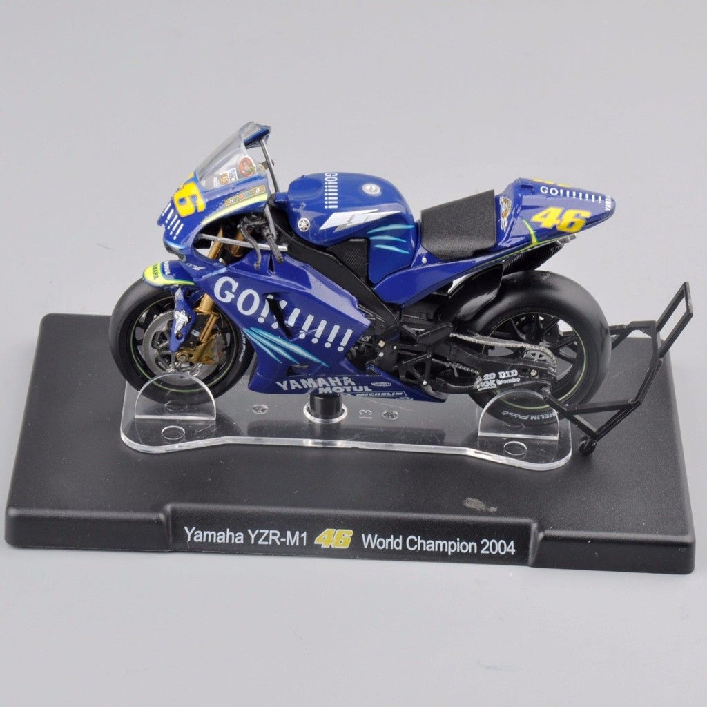 IXO-Altaya Motocycle 1:18 Yamaha YZR-M1 #46 World Champion 2004 Model Toy