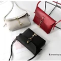 IGD-Fashion Women Portable Casual Messenger Bag Shoulder Bag Free Pendant