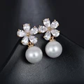 jewellery wholesale champagne gold color plated flower studded earing for women