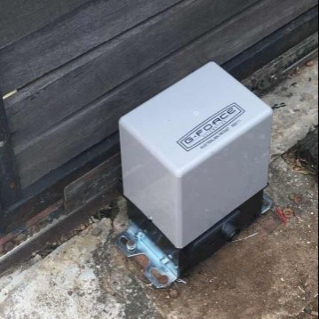 G-Force Sliding Autogate