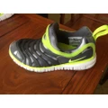 [Offer]Nike DYNAMO FREE new caterpillar lightweight children's running shoes