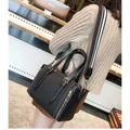 2017 hot sale!!new style women fashion matte Messenger bag handbag shoulder bag