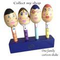 A family puppet board original castanets