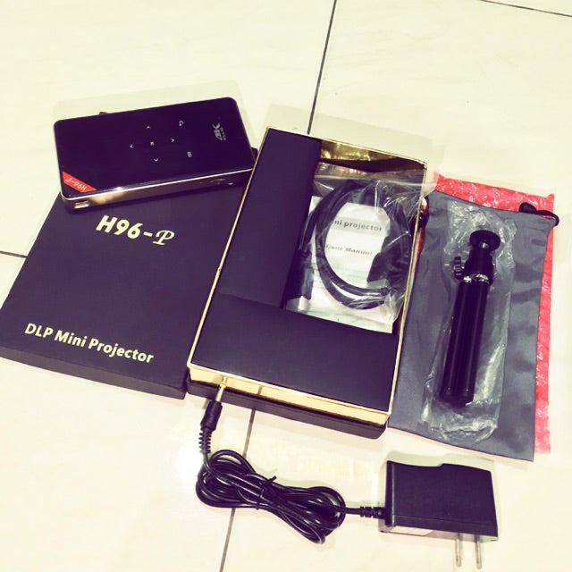 H96-P TV Box Android Smart Projector Support 4K