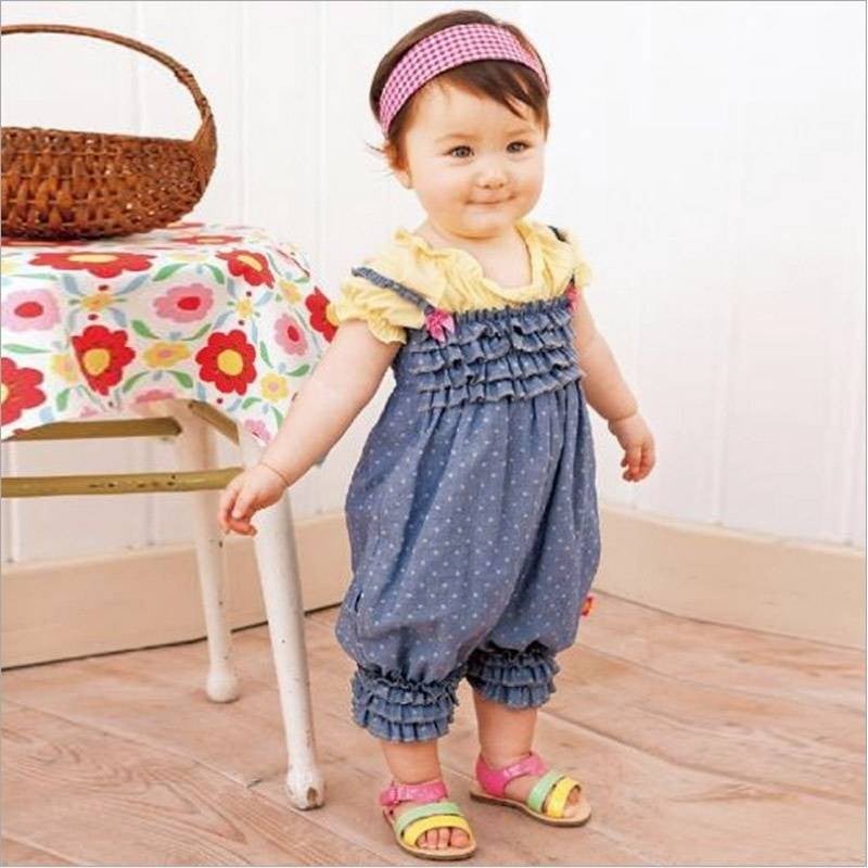 Cute Girls Condole Belt Straps Even Spend A Few Kinds Cothes