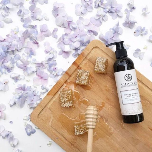 [????] ADANIA Natural Floral Body Wash