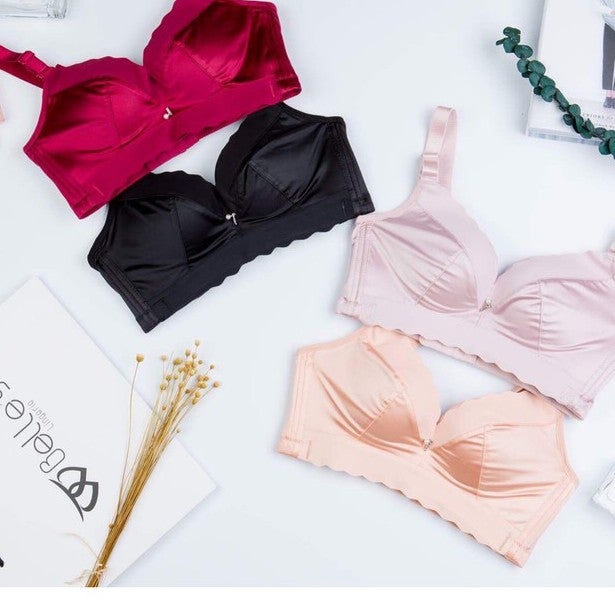 ?READY STOCK???????? ?? Mia Rimless Bra Set