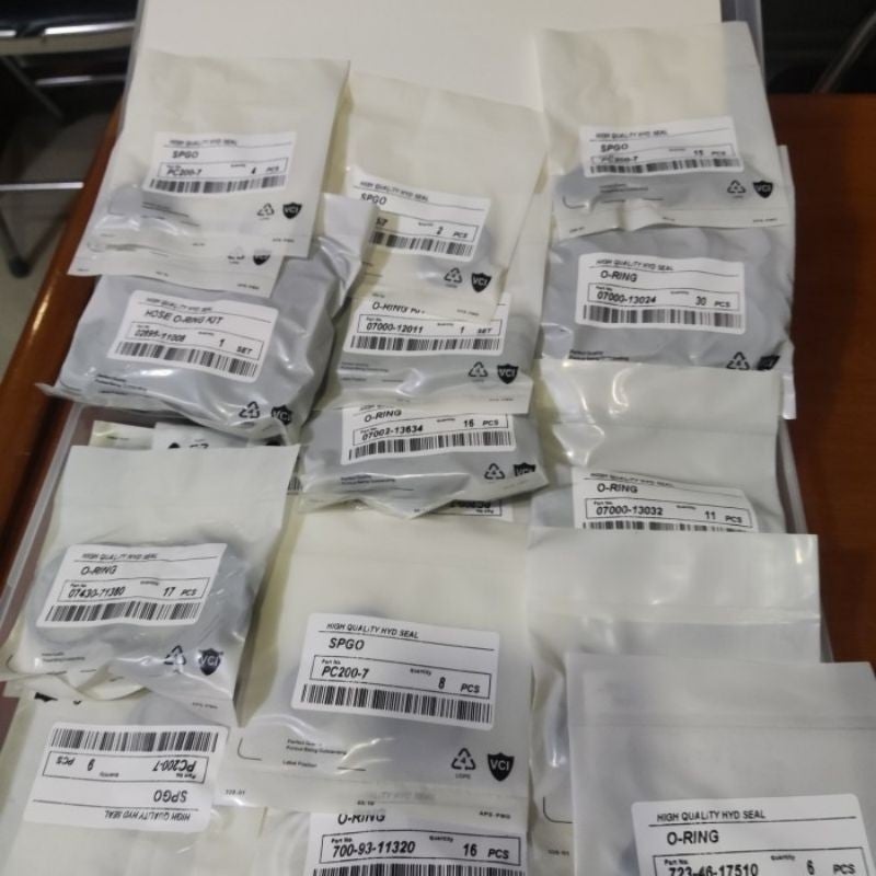 SEALKIT SEAL KIT CONTROL VALVE ZXS210 ZAXIS210 HITACHI