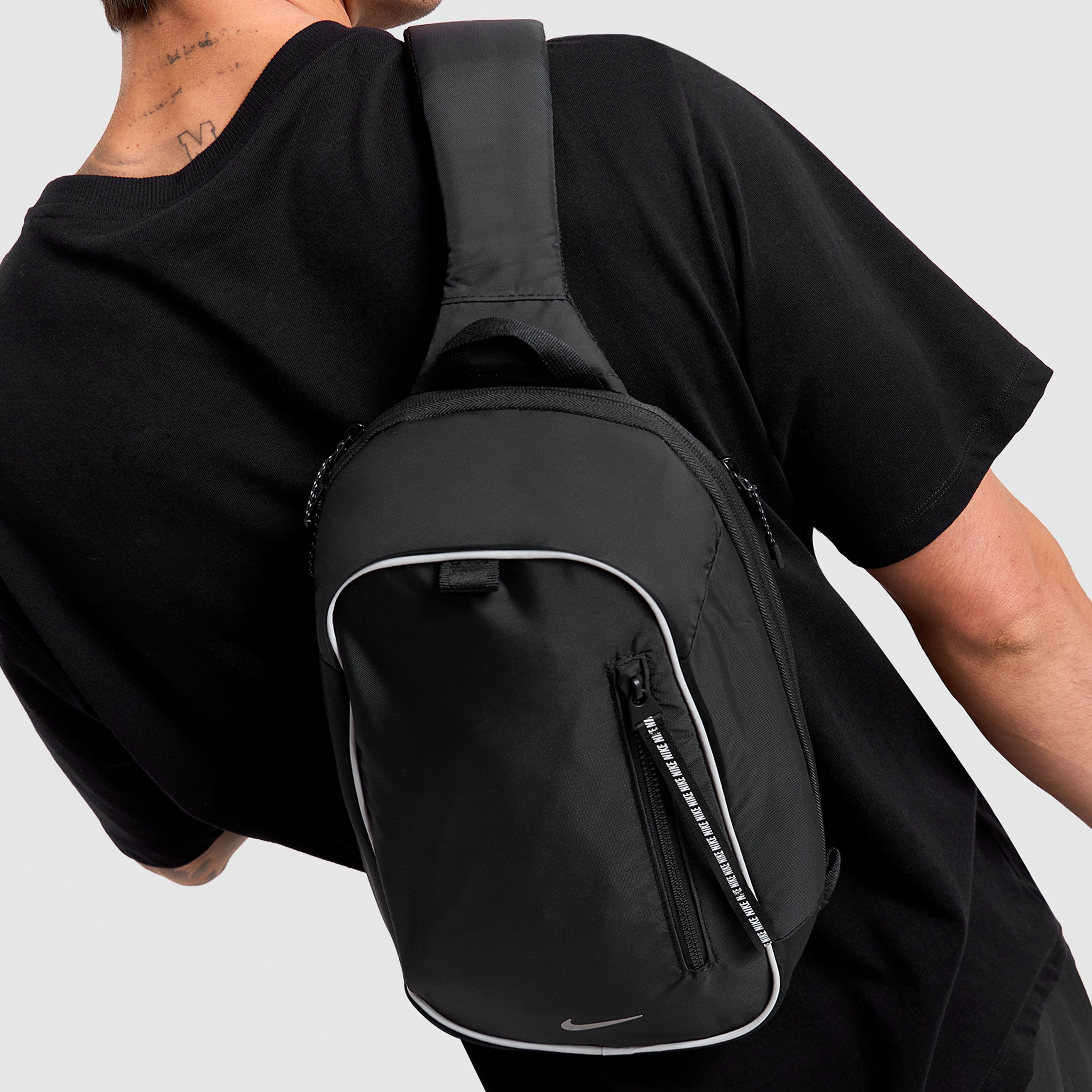 Womens - Nike Commute Crossbody Bag - black