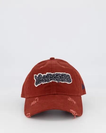 New Era 9TWENTY New York Yankees Cap Burgundy