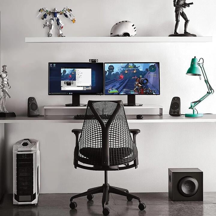 Logitech Z625 2.1 Gaming Thx Certified Speaker System