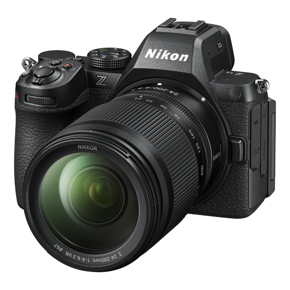 Nikon Z5 II + 24-200mm Lens Kit