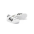 adidas Kids Superstar touch-strap sneakers - White