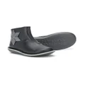 Camper Kids star appliqué leather boots - Black