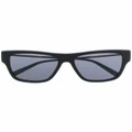 Givenchy Eyewear cat-eye frame sunglasses - Black