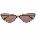 Balenciaga Eyewear Shield 2.0 cat-eye sunglasses - Gold