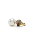 Alexander McQueen pearl-embellished skull ring - Metallic