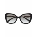 Prada Eyewear oversized cat-eye frame sunglasses - Black