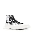 Alexander McQueen Graffiti Tread canvas boots - White