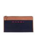 Marni logo print clutch bag - Blue