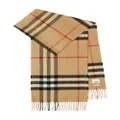 Burberry The Classic Check cashmere scarf - Brown