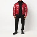 Herno logo-patch padded puffer jacket - Red