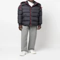 Moncler hooded feather down jacket - Blue