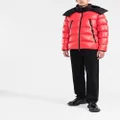 Moncler hooded down jacket - Red