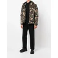 Moncler camouflage-print hooded puffer jacket - Green