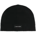 Calvin Klein logo-patch beanie - Black