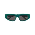 Balenciaga Eyewear logo-plaque cat-eye sunglasses - Green