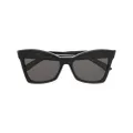 Balenciaga Eyewear butterfly-frame tinted sunglasses - Black