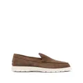 Tod's 30mm slip-on suede loafers - Brown