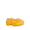 Moon Boot Evolution padded mules - Yellow