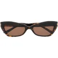 Balenciaga Eyewear butterfly tinted sunglasses - Brown