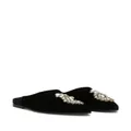 Dolce & Gabbana brooch-detail velvet slippers - Black