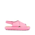 Camper cross-strap chunky sole sandals - Pink