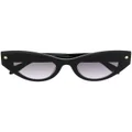 Alexander McQueen Eyewear cat-eye frame sunglasses - Black