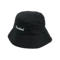 Etudes logo-embroidered bucket hat - Black